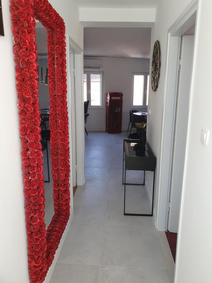Infresh Holiday House 시베니크 외부 사진